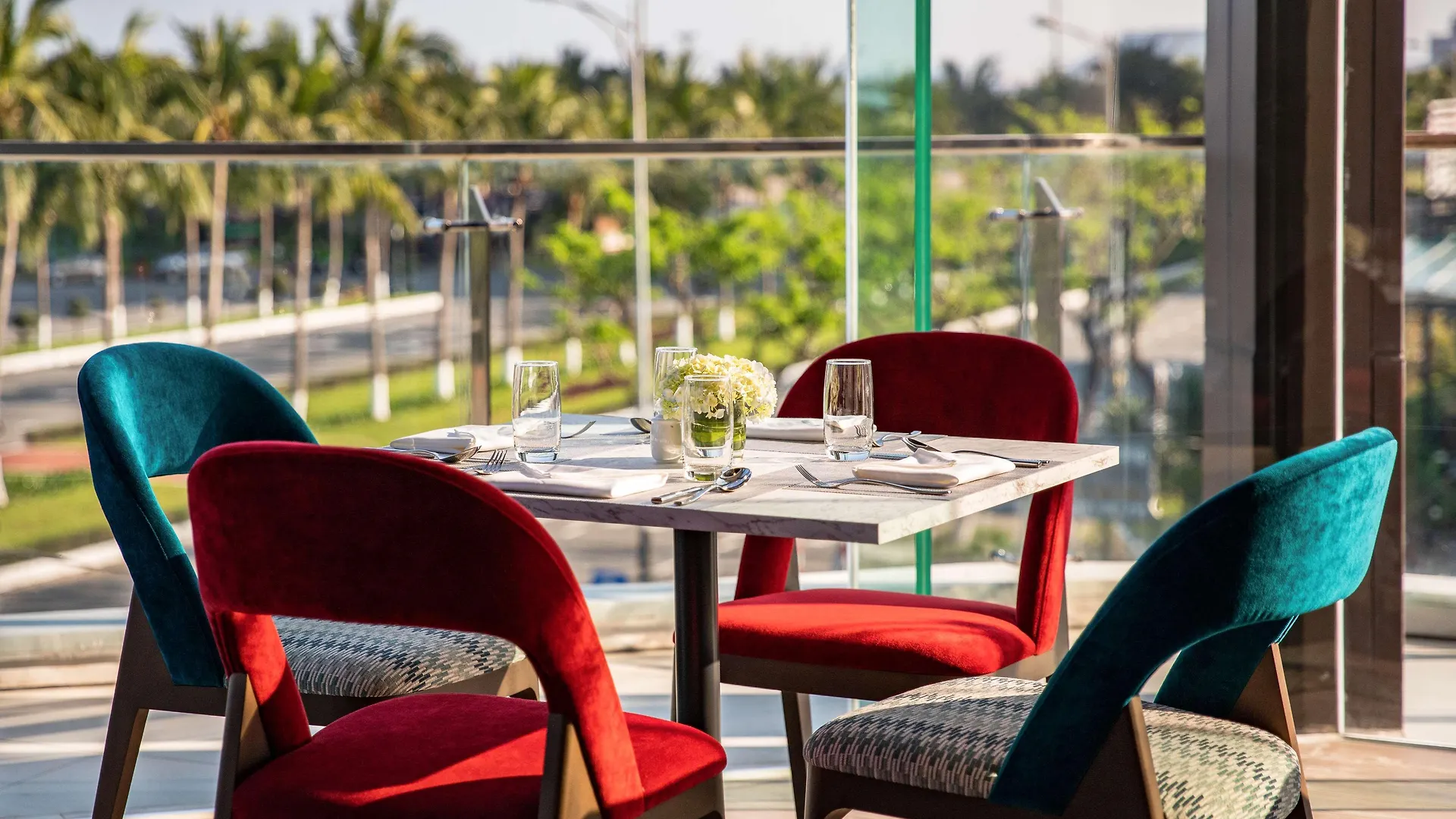 *****  Radisson Hotel Danang Vietnam