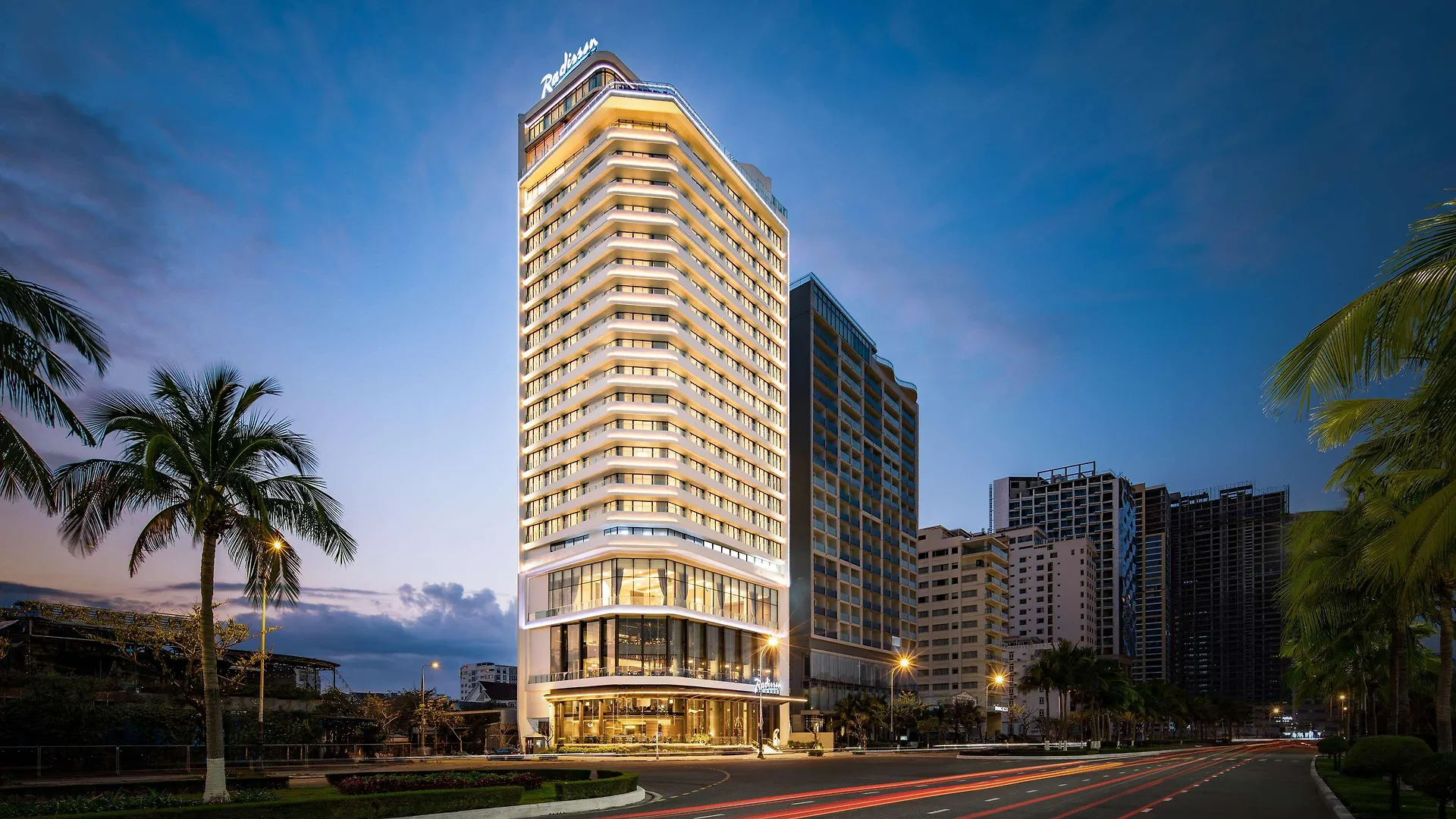 Radisson Hotel Danang 5*, Da Nang Vietnam