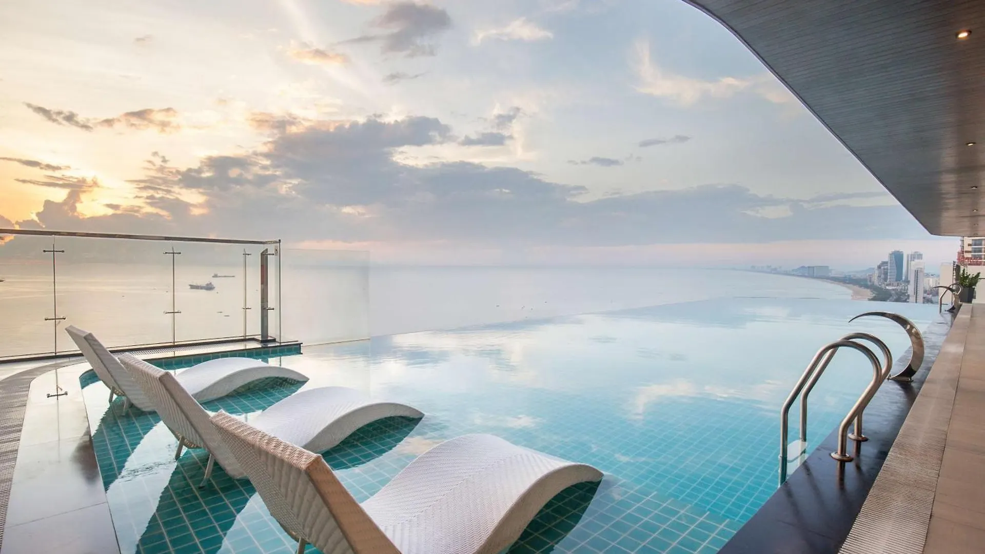 Radisson Hotel Danang
